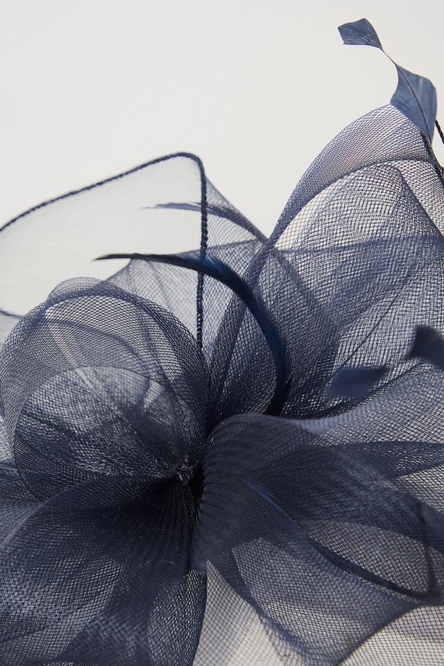 Coast Coast Women's Structured Mesh Bow Flat Fascinator in Navy - 3