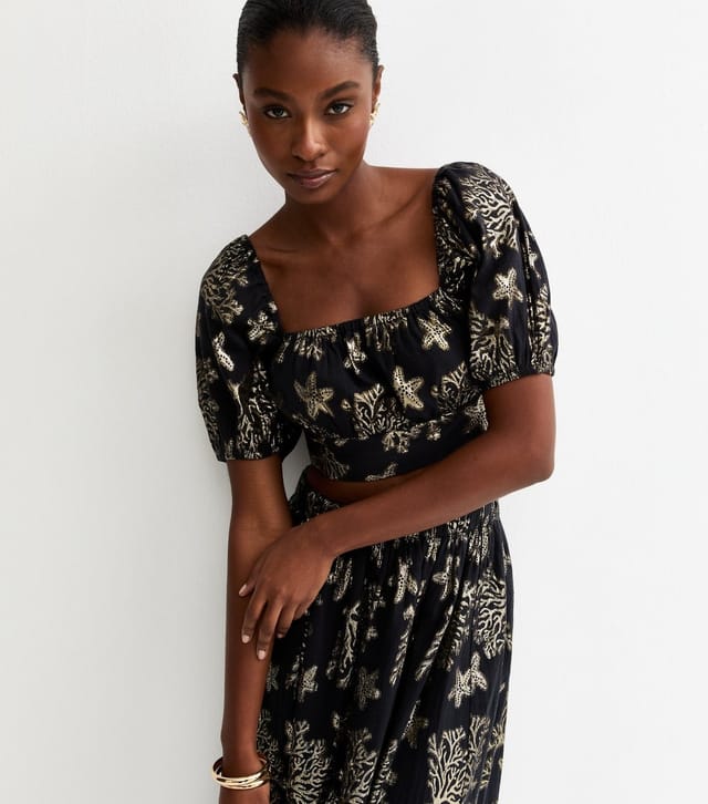 New Look Women's Black Foiled Starfish Embroidered Crop Top New Look - 2