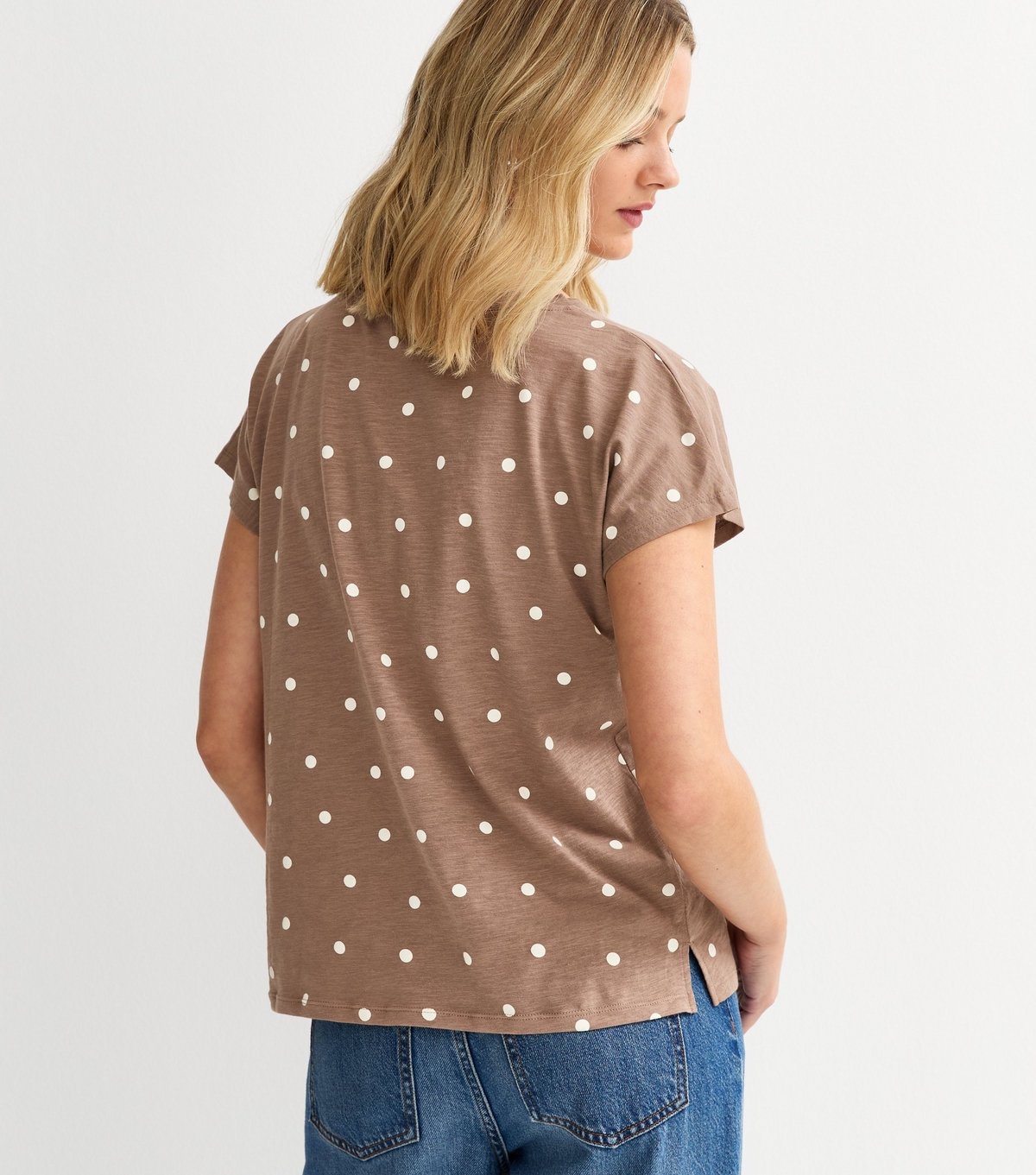 New Look Women's Mink Polka Dot Grown On Sleeve T-Shirt New Look - 4