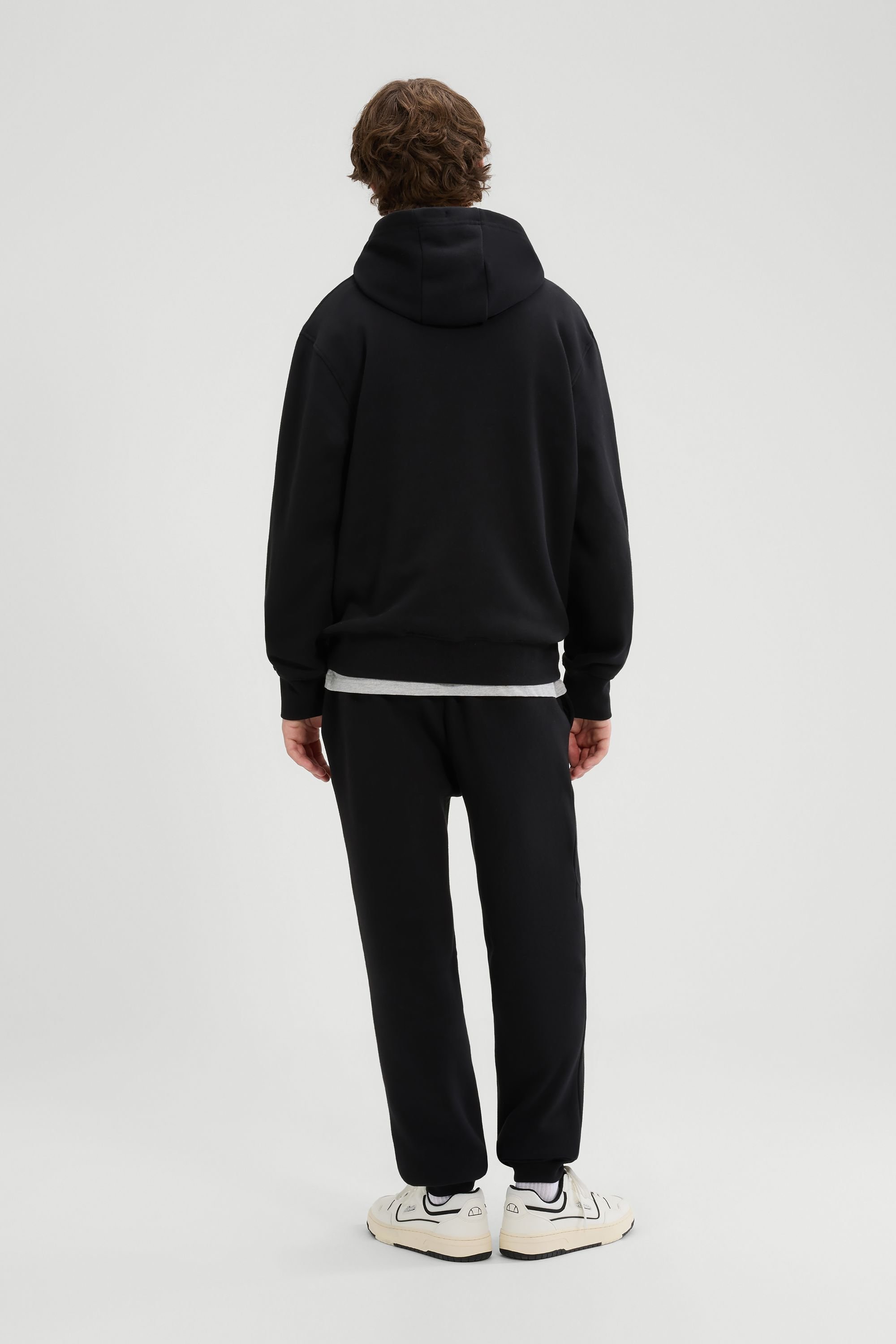 Ellesse Ellesse Men's Traccota OH Hoody & Jog Pant Set in Black - 2