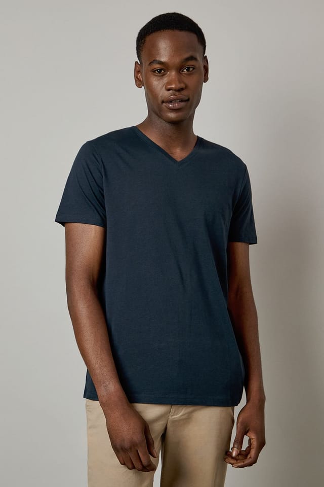Burton Burton Men's Navy Plain V Neck T-Shirt - 2