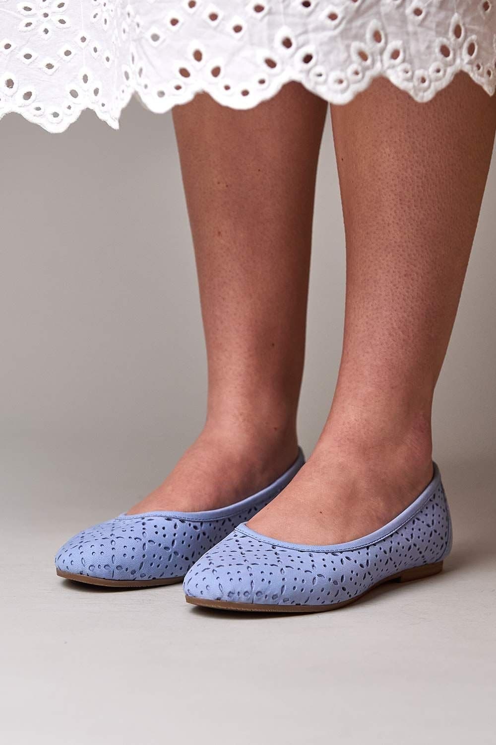 Moshulu Moshulu Light Blue Nubuck Ballerina Pumps