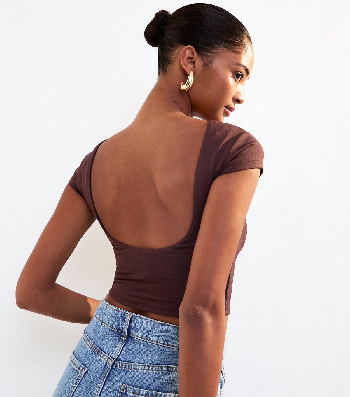 New Look Women's Dark Brown Scoop Back Jersey Cropped T-Shirt New Look - 4