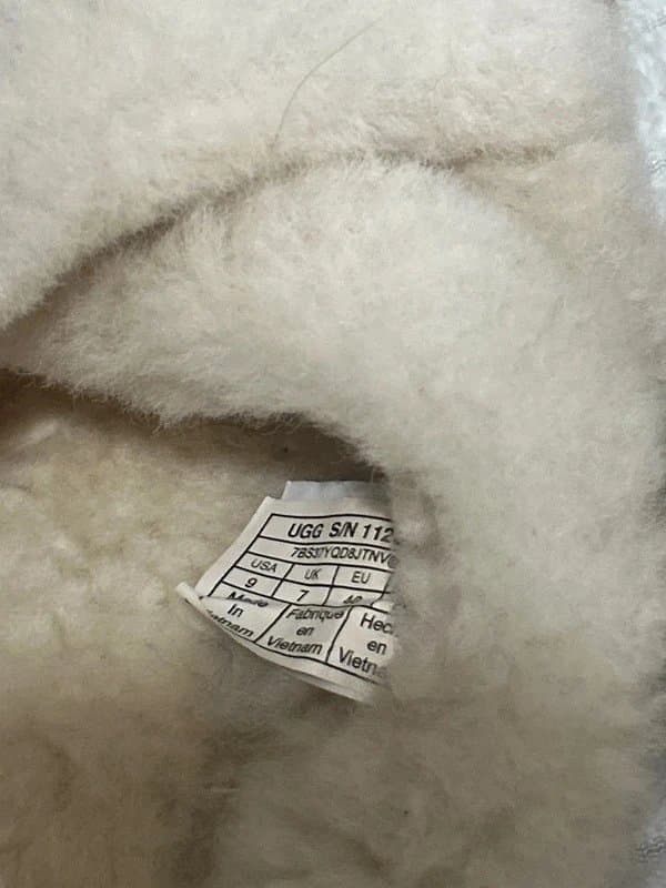 UGG ugg cream beige slippers