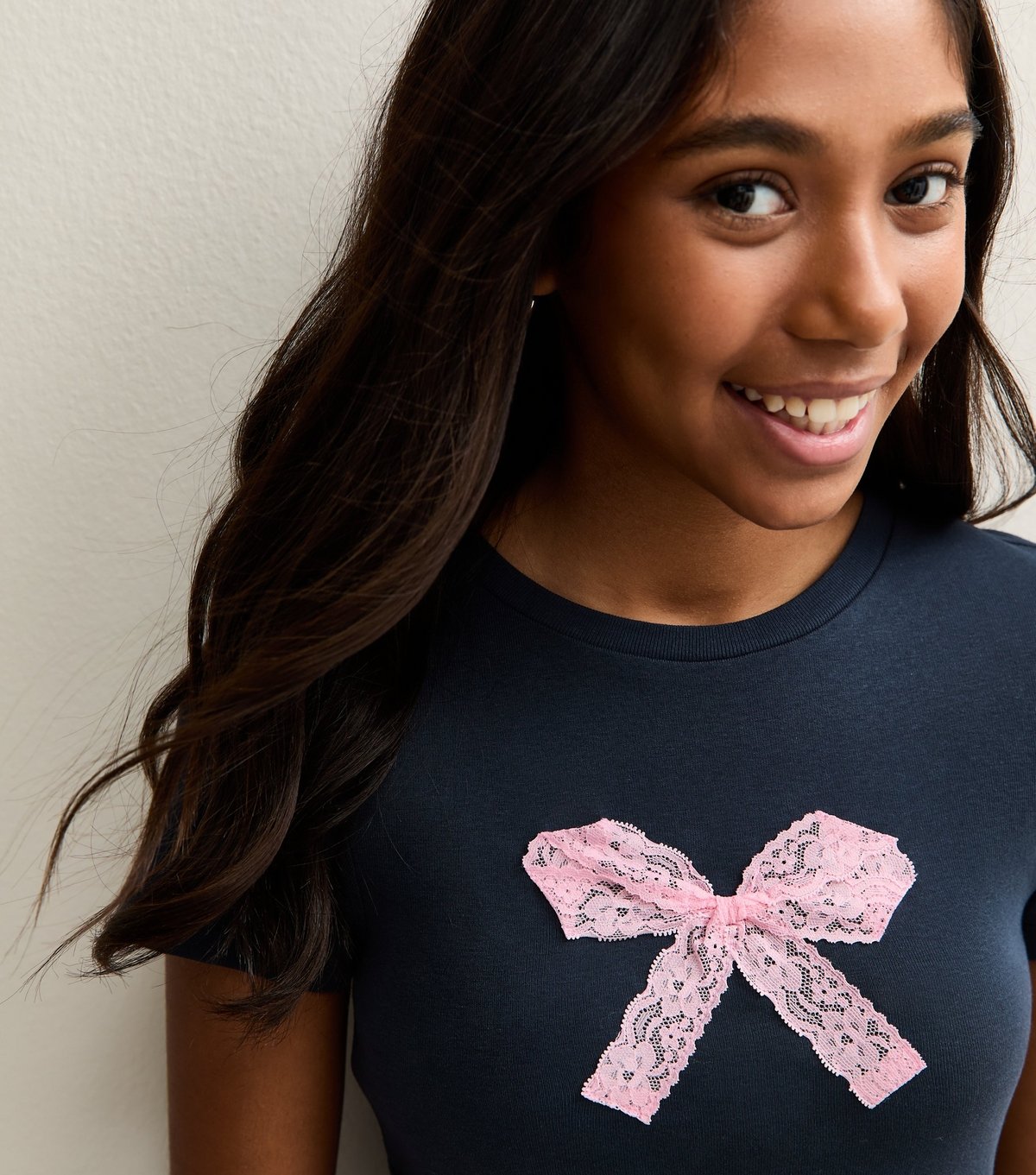 New Look Girls' Navy Cotton Bow Applique T-Shirt New Look - 2