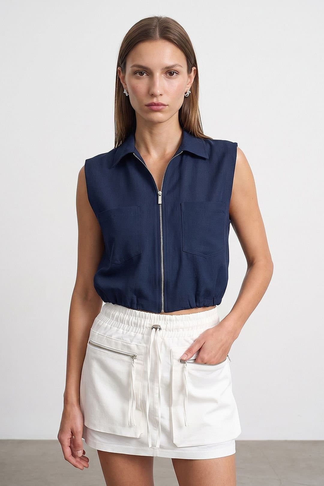 Dilvin Dilvin Women's Cropped Sleeveless Shirt With Zip in Navy