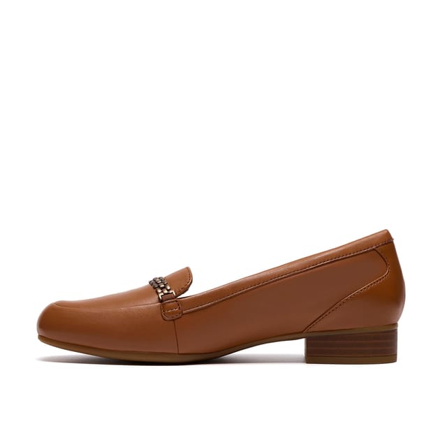 Clarks Clarks Women's Juliet Mia Tan Leather Loafers, Slip Ons in Brown - 2