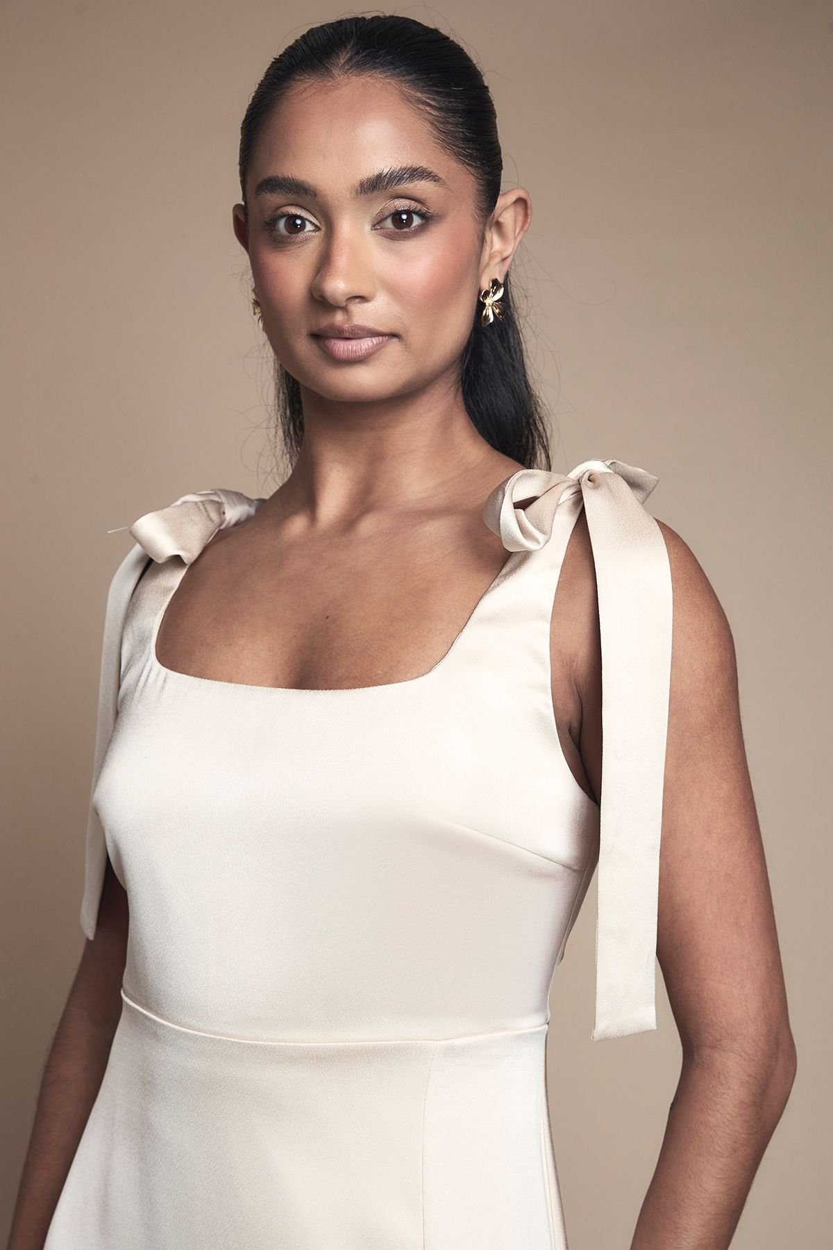 Oasis Oasis Women's Satin Tie Shoulder Midi Bridesmaid Dress in Champagne - 4