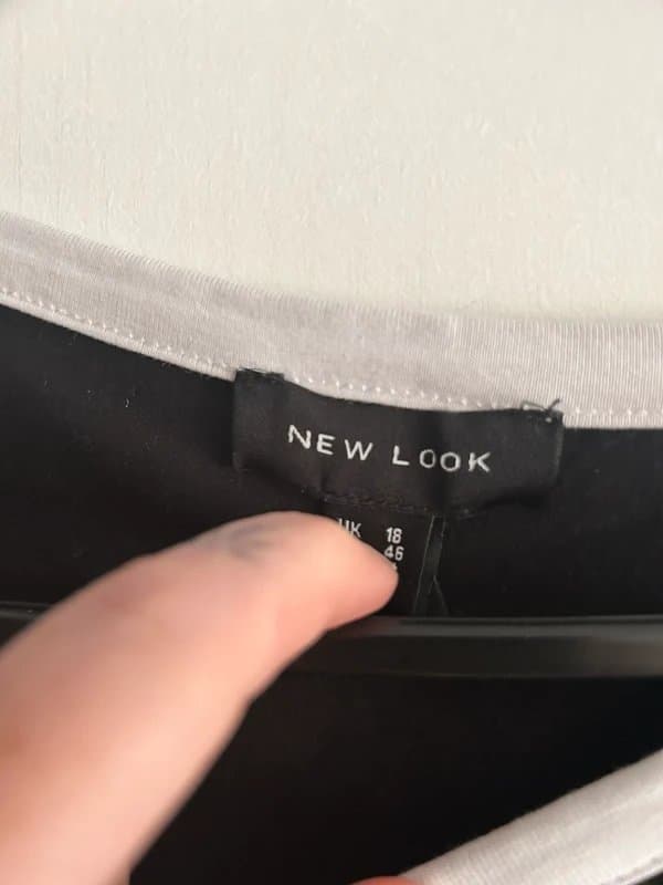 New Look New look long sleeve crop top size 18