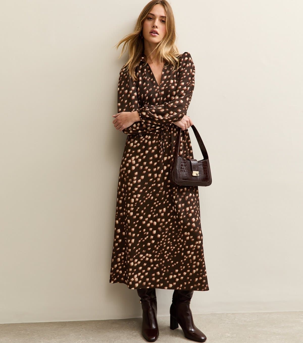 New Look Women's Brown Crinkle Texture Printed Midi Shirt Dress New Look