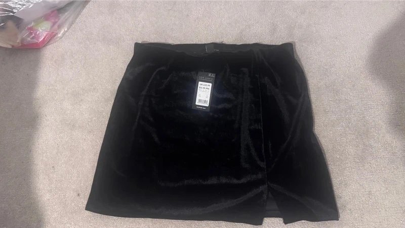 New Look New look velvet mini skirt - 1