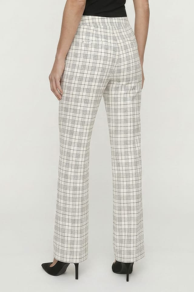Lily and Lionel Lily and Lionel Women's Chess Check Print Trouser in White - 3