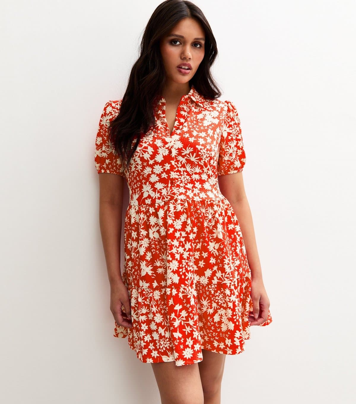 New Look Women's Red Floral Print Crinkled Tiered Mini Dress New Look