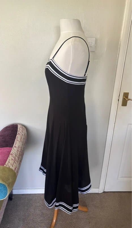 Ted Baker Ted Baker Kahmen black white fit and flare dress - size 3 12