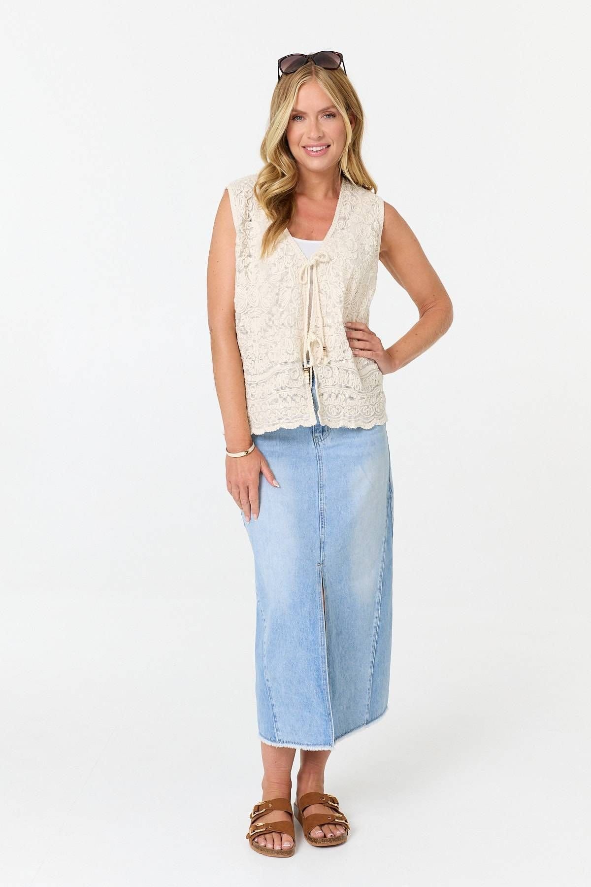 Izabel London Izabel London Women's Embroidered Texture Tie Front Vest Top in Ivory - 4