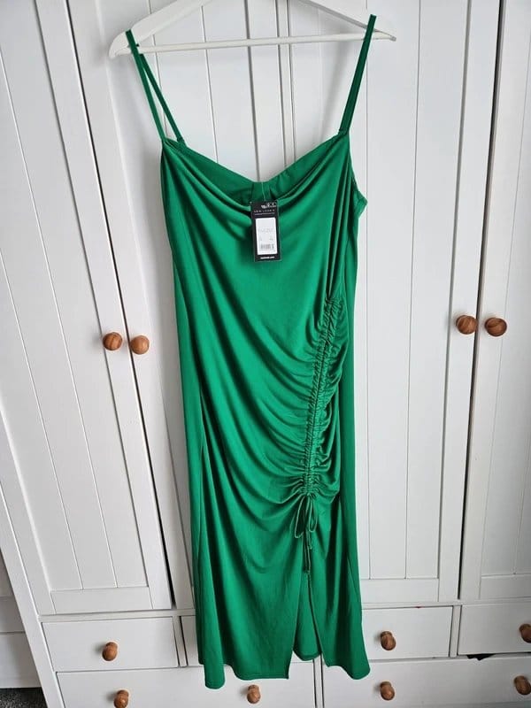 New Look Green Ruched Midi Dress