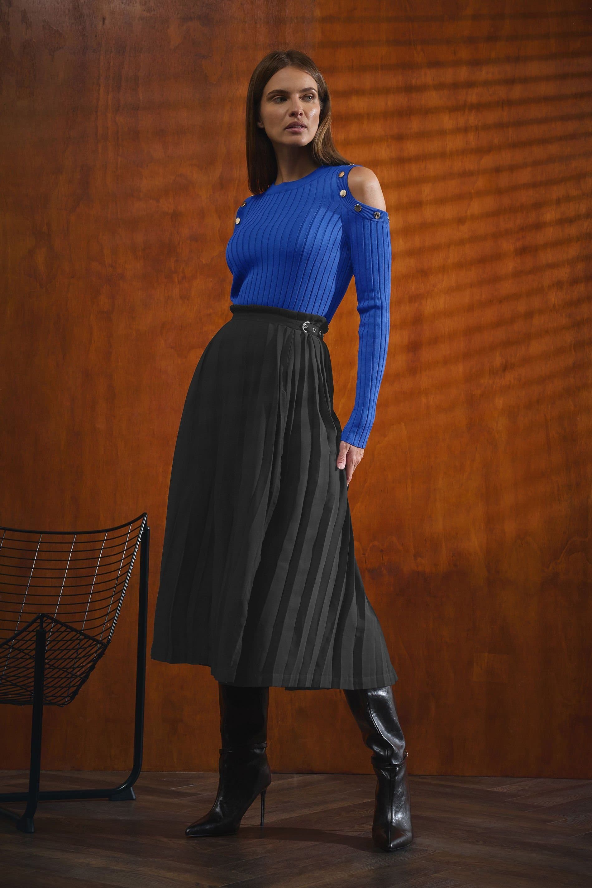 Star By Julien Macdonald Star by Julien Macdonald Women's Pleated Belt Buckle Maxi Skirt in Black