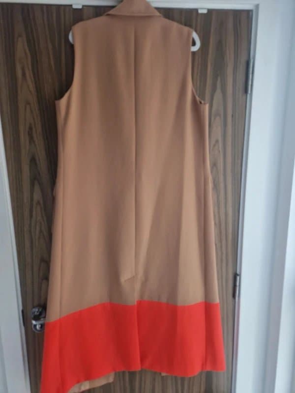 Never Fully Dressed Never Fully Dressed Longline Waistcost // Size 12