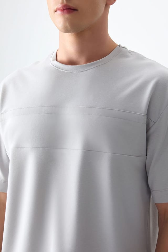 Tommy Life Tommy Life Men's Oversized Crew Neck T-Shirt in Light Grey - 2