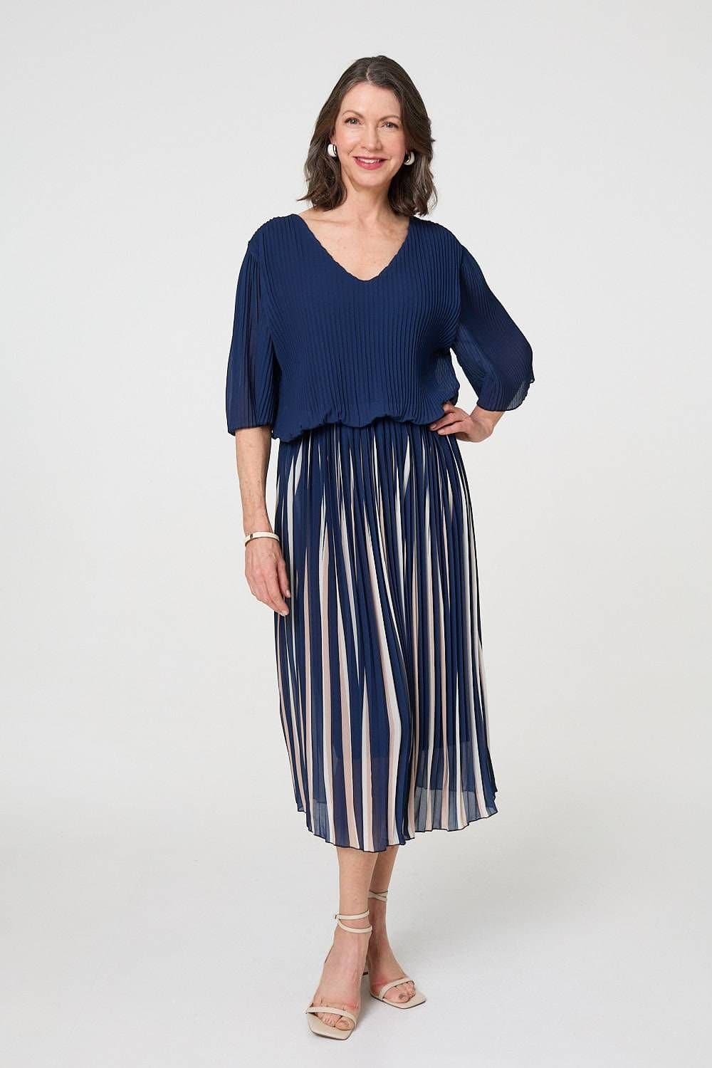 Izabel London Izabel London Women's Striped Pleat 1/2 Sleeve Midi Dress in Blue
