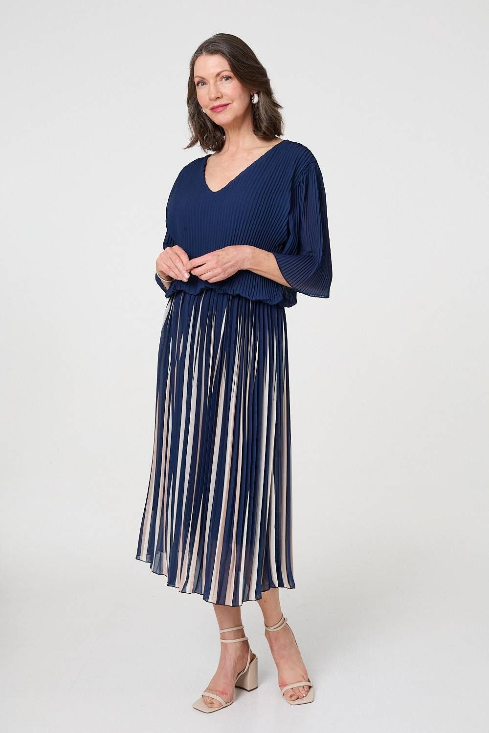 Izabel London Izabel London Women's Striped Pleat 1/2 Sleeve Midi Dress in Blue - 2