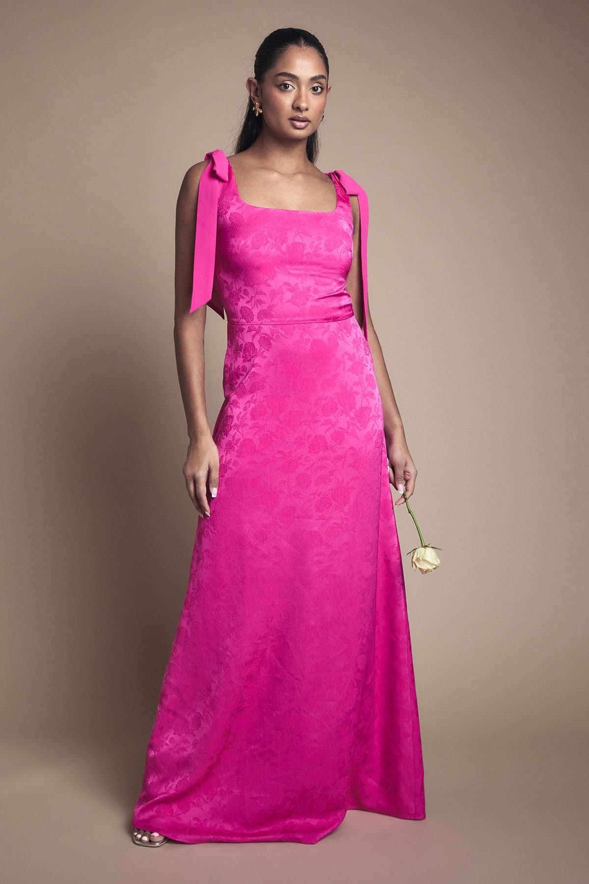 Oasis Oasis Women's Square Neck Chiffon Tie Shoulder Satin Jacquard Bridesmaid Dress in Bright Pink