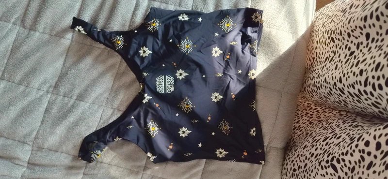 Never Fully Dressed Never fully dressed sports bra size 10 - 1