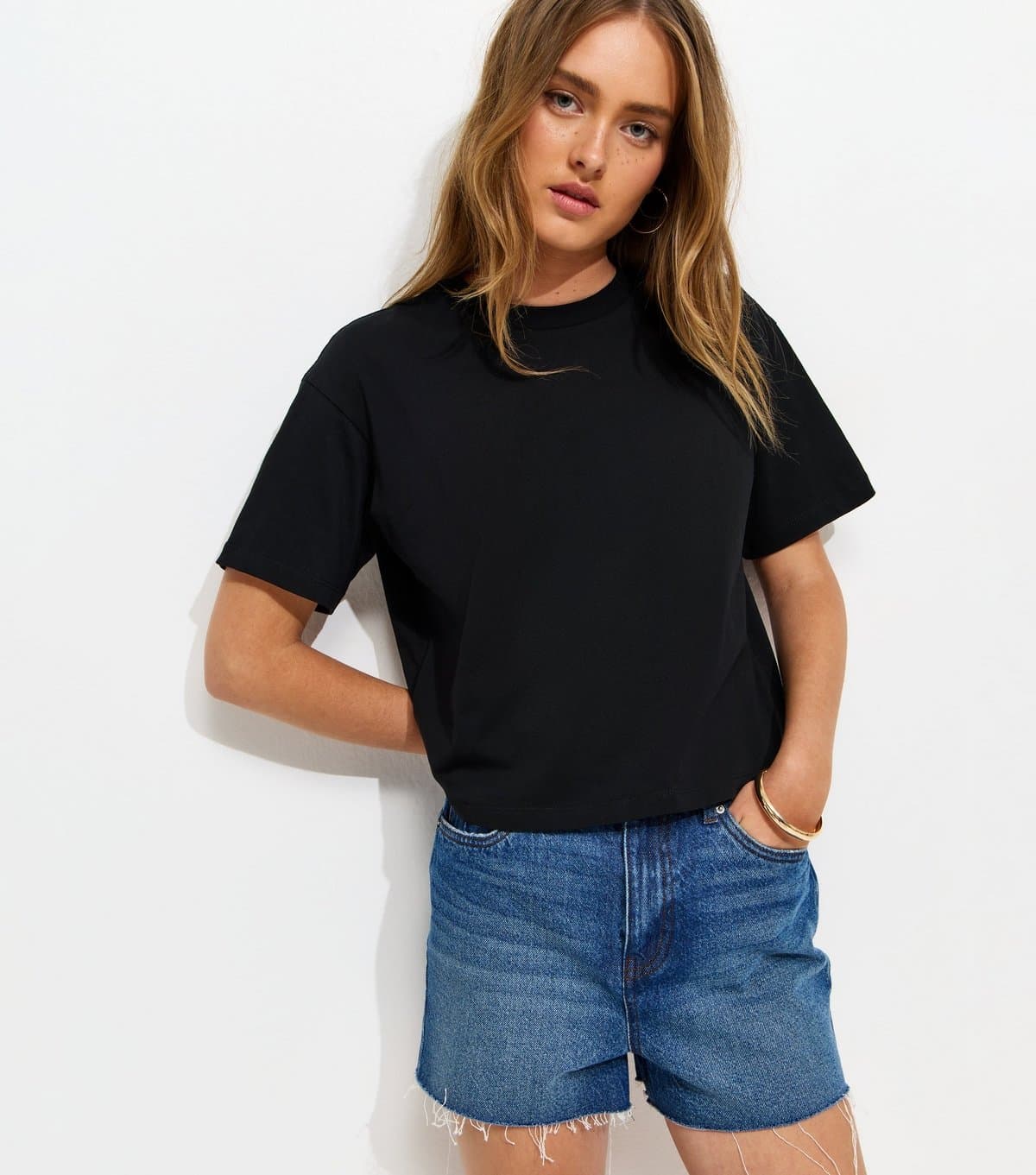 New Look New Look Black Cotton Boxy T-Shirt