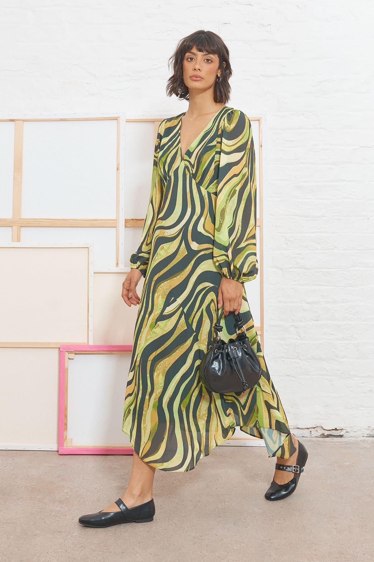 Warehouse Warehouse Women's Tony Chiffon Plunge Neck Asymmetric Hem Midi Dress in Zebra