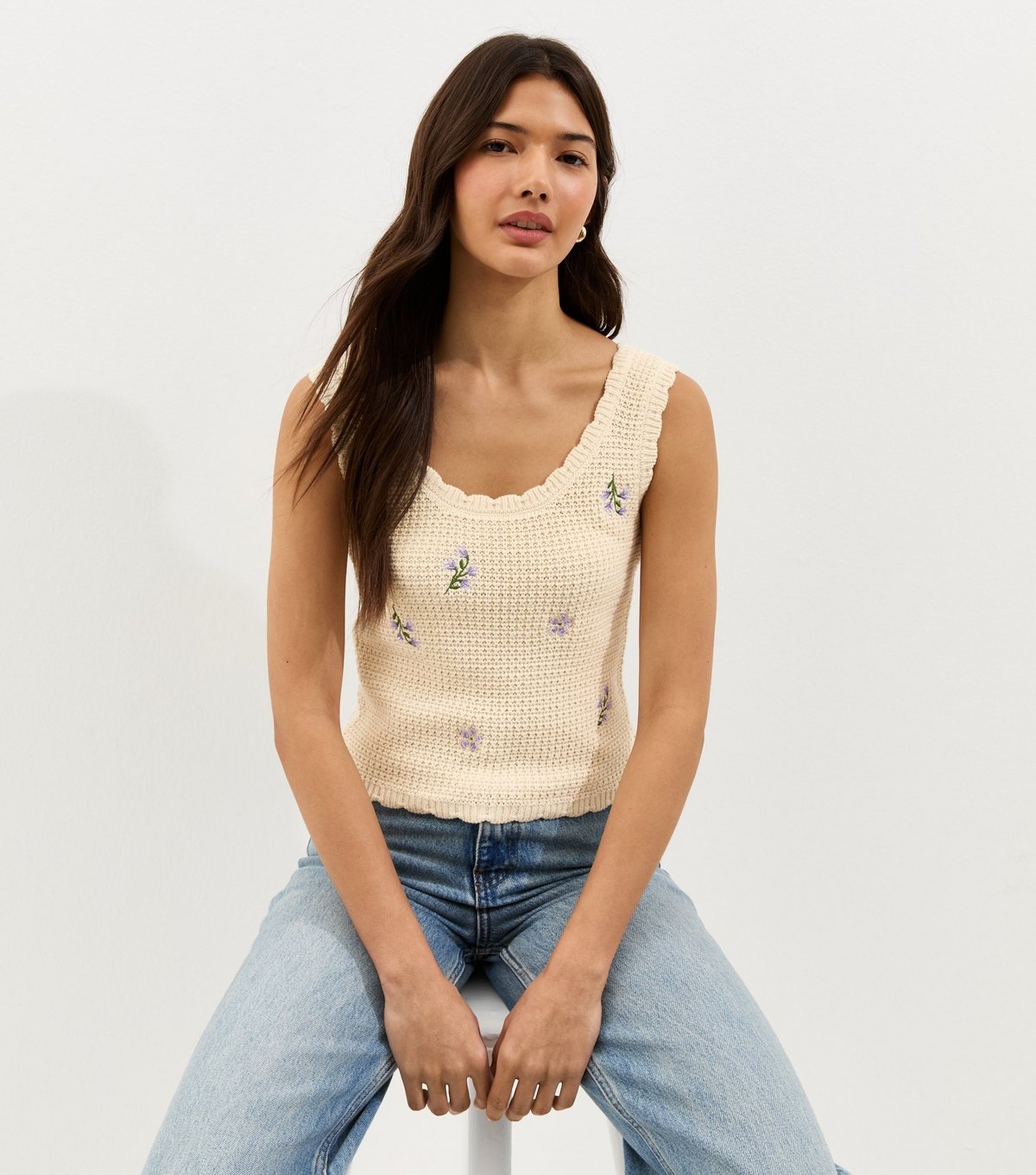 New Look Women's Cream Cotton Rich Embroidered Flower Knit Vest New Look - 2