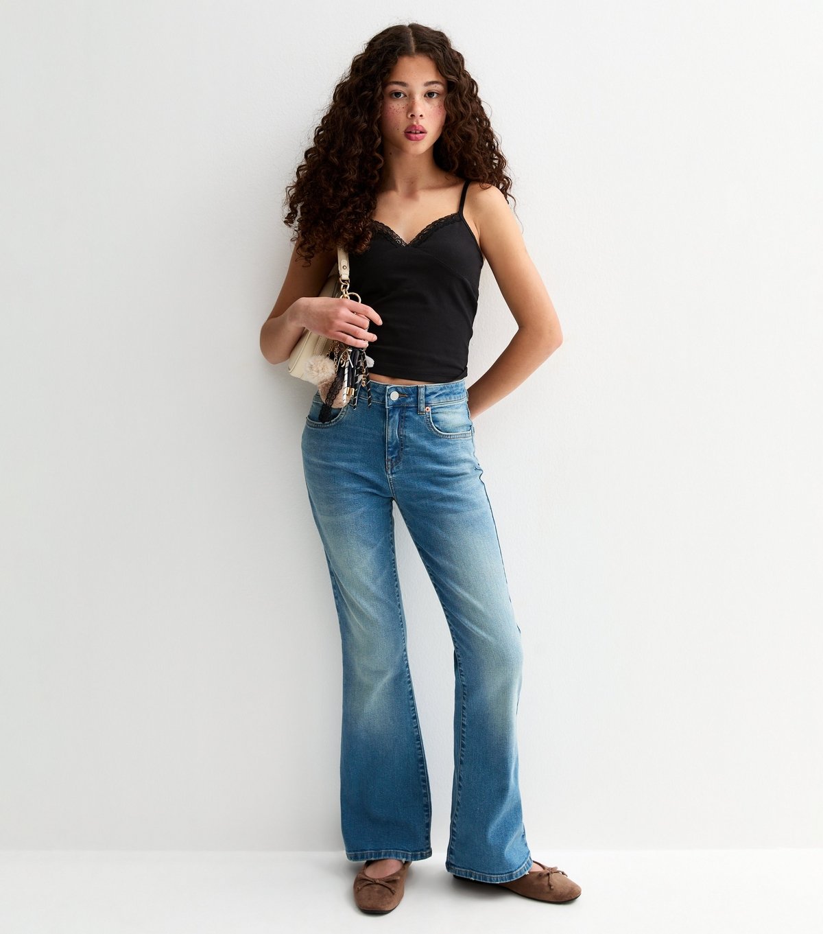 New Look Girls' Black Lace Trim V-Neck Fitted Cami Top New Look - 2