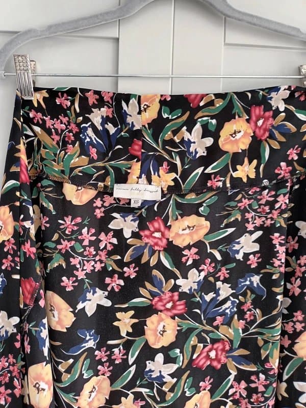 Never Fully Dressed Never Fully Dressed - wrap skirt- XS