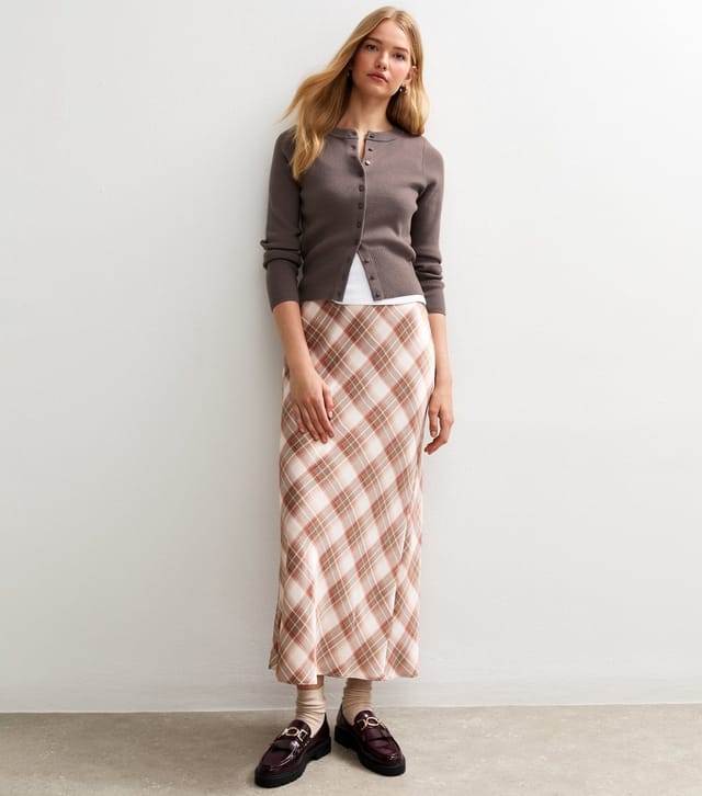 New Look Women's Pink Checked Satin Bias Cut Midi Skirt New Look - 3