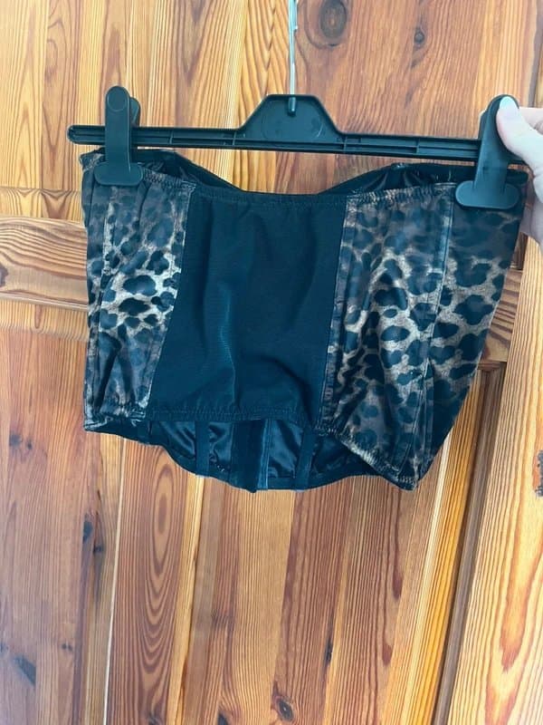 ASOS ASOS corset leopard print UK 34B bra top