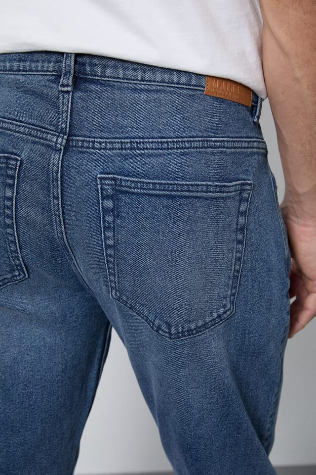 Maine Maine Men's Light Vintage Wash Premium Stretch Straight in Light Blue - 2