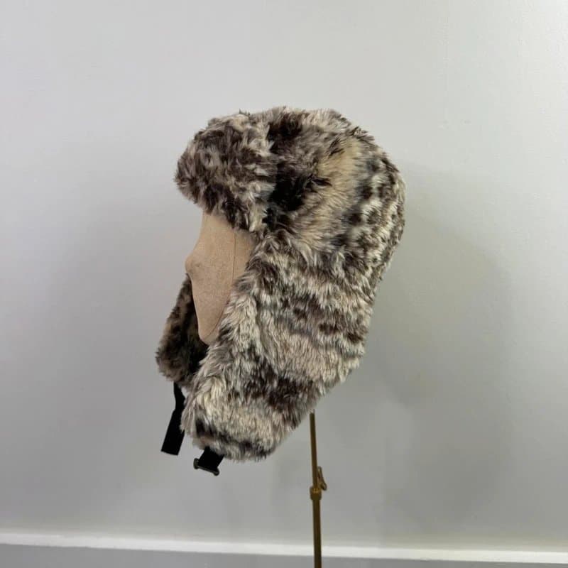 Topshop Y2K vintage Topshop aztec faux fur trapper hat cream brown pattern print unisex