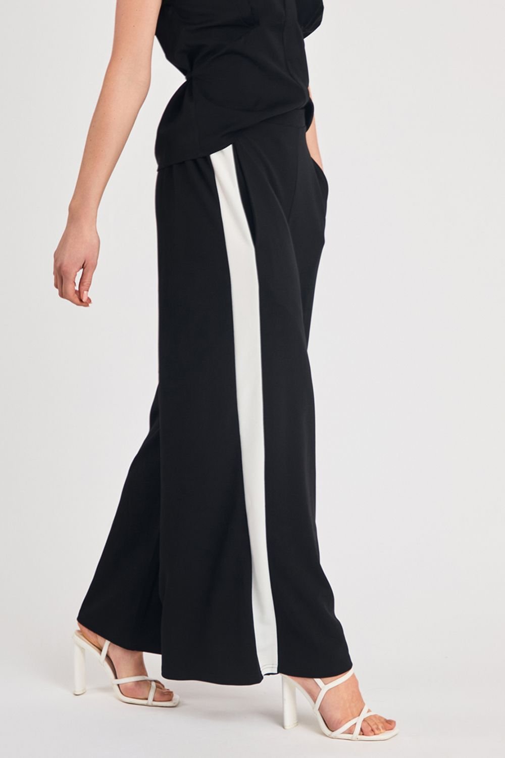 French Connection French Connection Women's Wide Leg Crepe Trousers with Leg Stripe in Black - 2