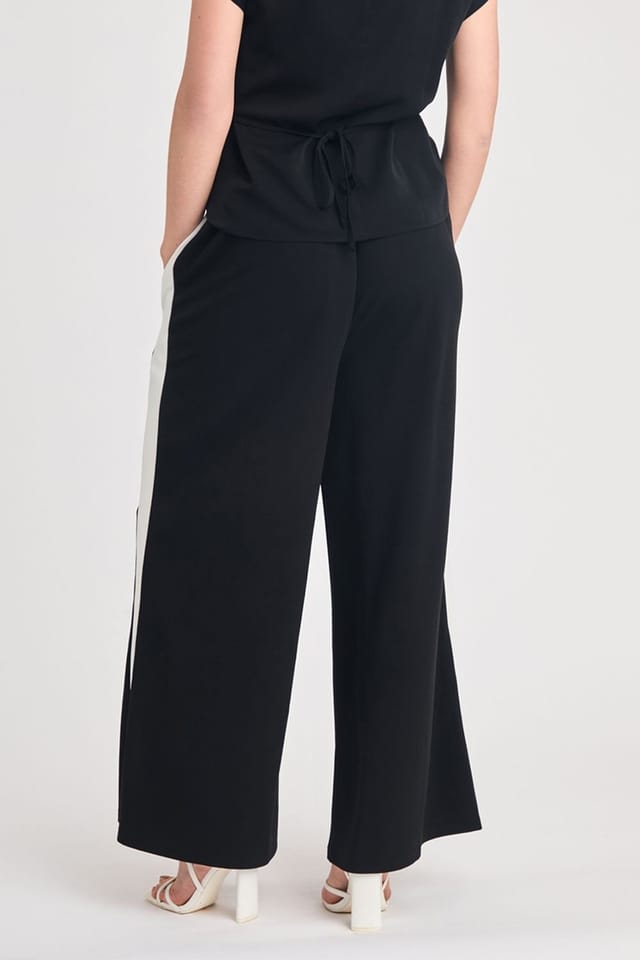 French Connection French Connection Women's Wide Leg Crepe Trousers with Leg Stripe in Black - 2