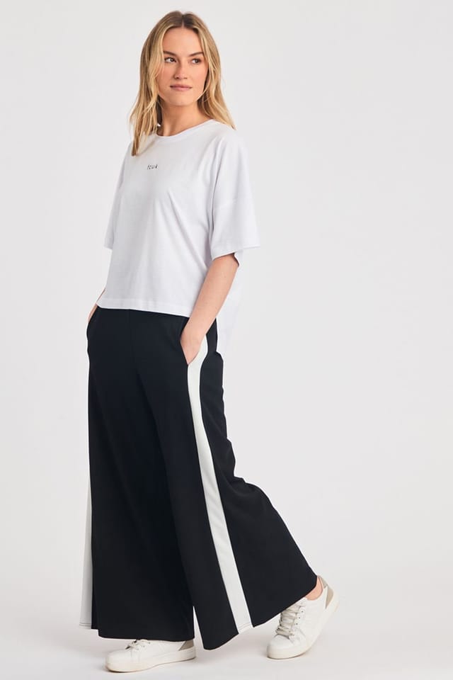 French Connection French Connection Women's Wide Leg Crepe Trousers with Leg Stripe in Black - 3