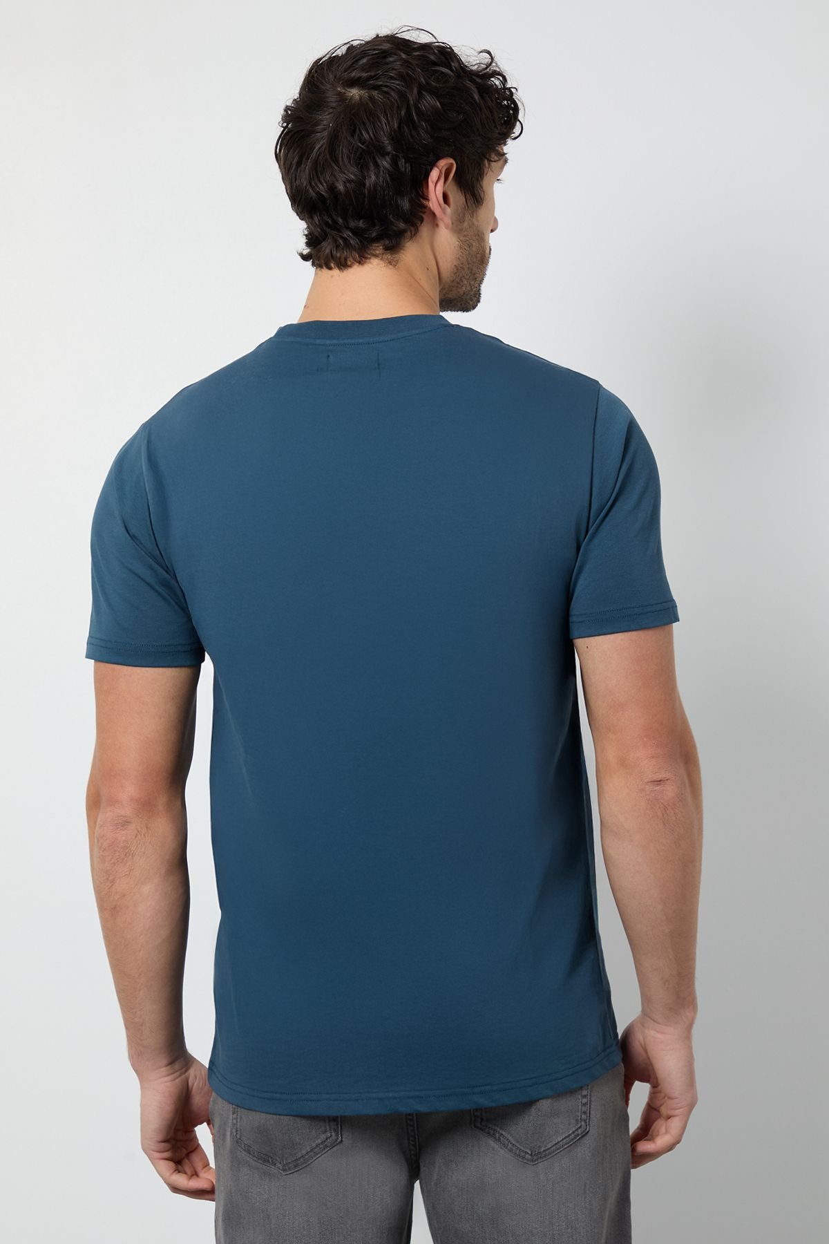 Burton Burton Men's Dark Blue Plain Crew Neck T-Shirt - 3