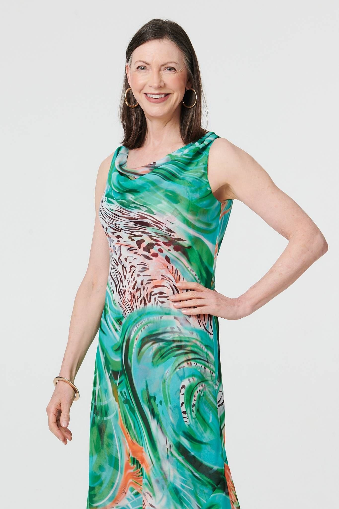 Izabel London Izabel London Women's Reversible Printed Sleeveless Midi Dress in Green - 4