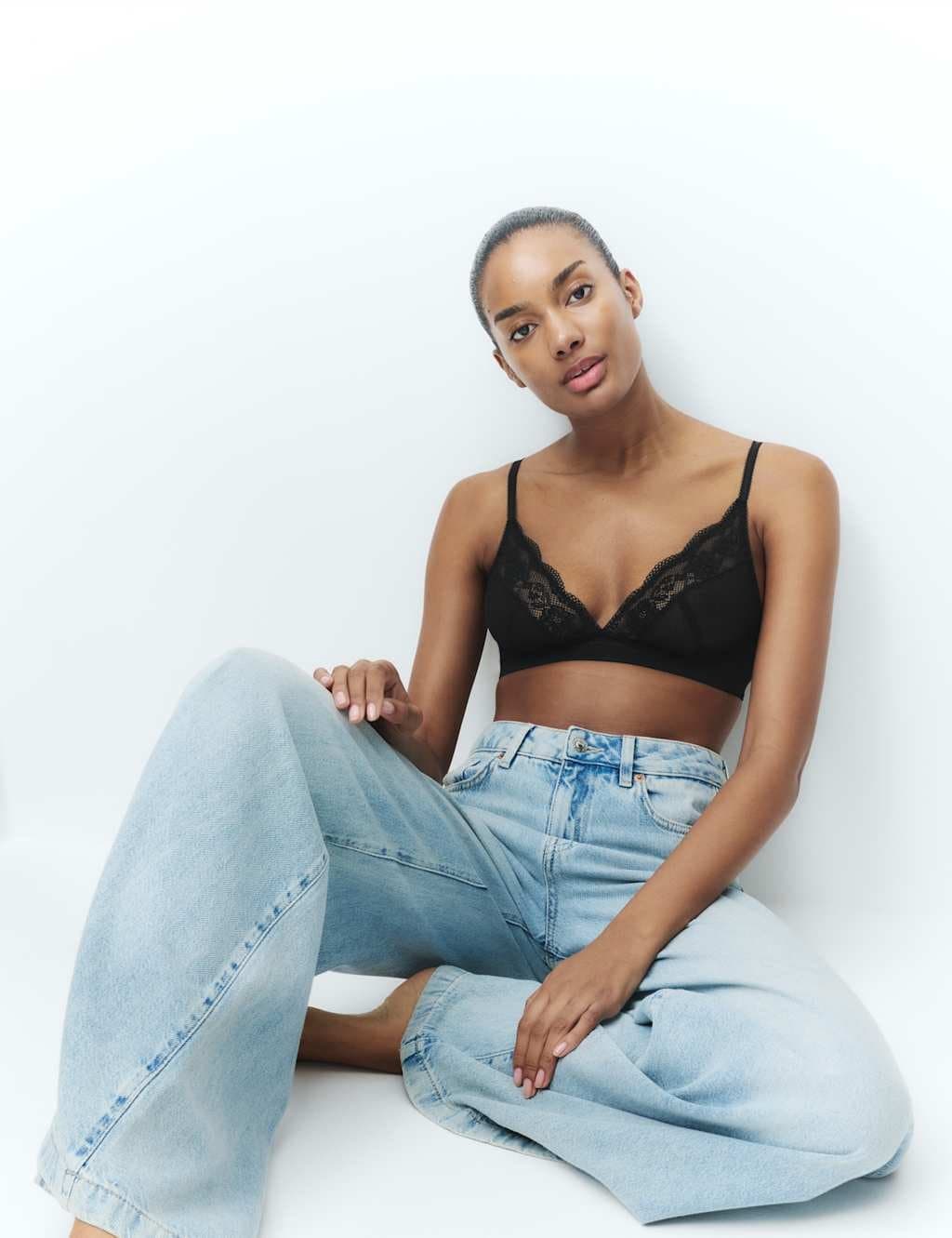Marks & Spencer M&S Jasmine Lace Non Wired Plunge Bra A-E Black