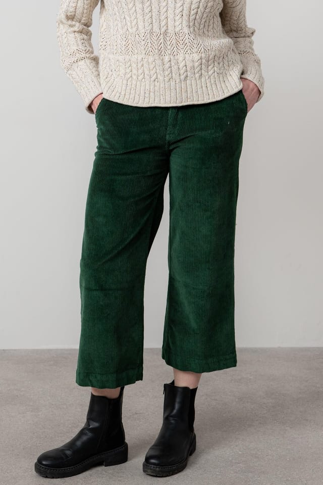 Lily & Me Lily & Me Women's Isla Stretch Jumbo Cord Cropped Trousers in Dark Green - 2