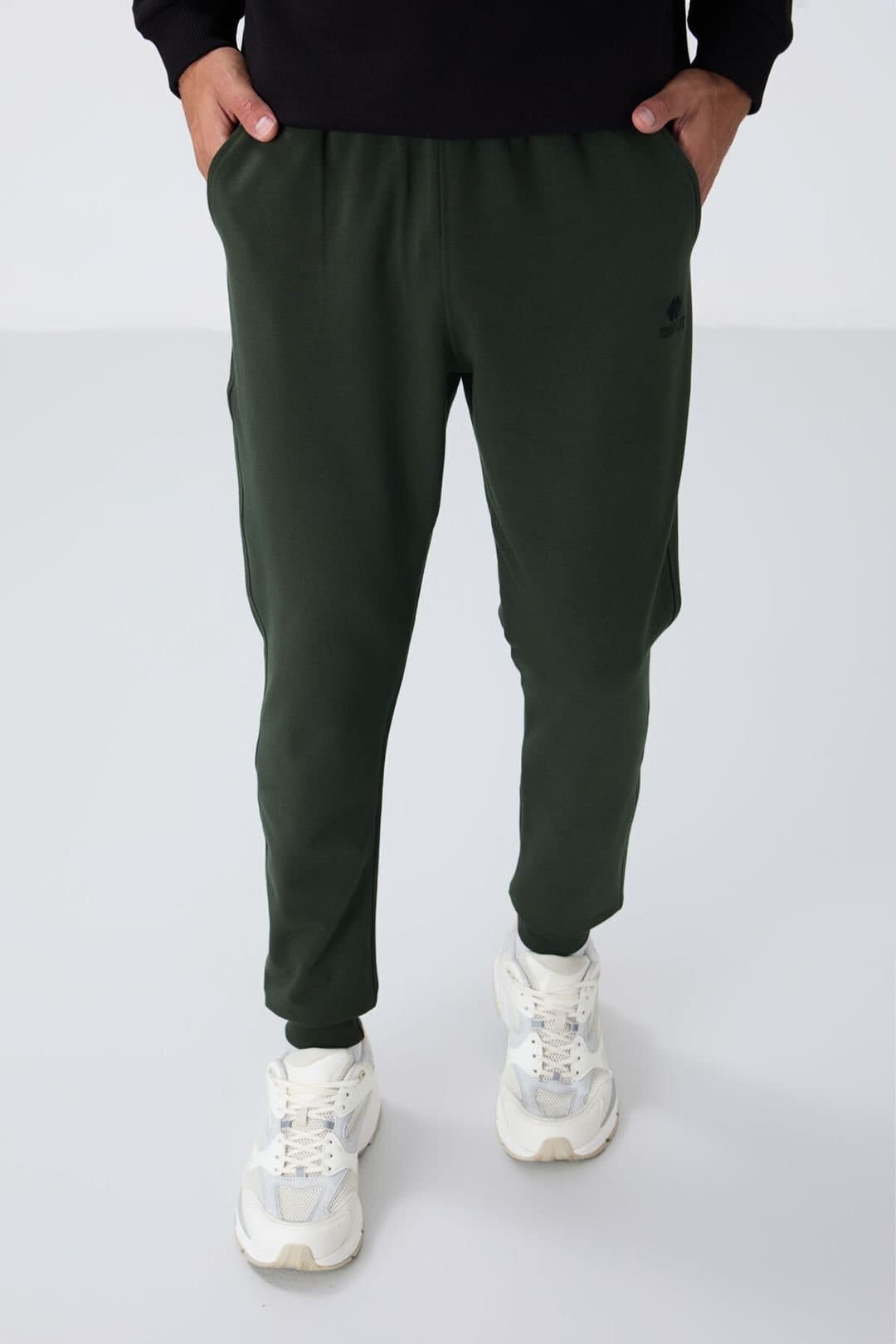 Tommy Life Tommy Life Men's Solid Fleece Sweatpants in Dark Green