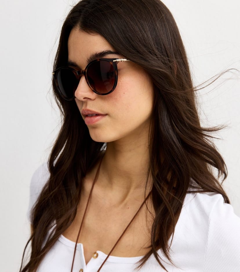 New Look Dark Brown Speckled Round Frame Sunglasses New Look - 1