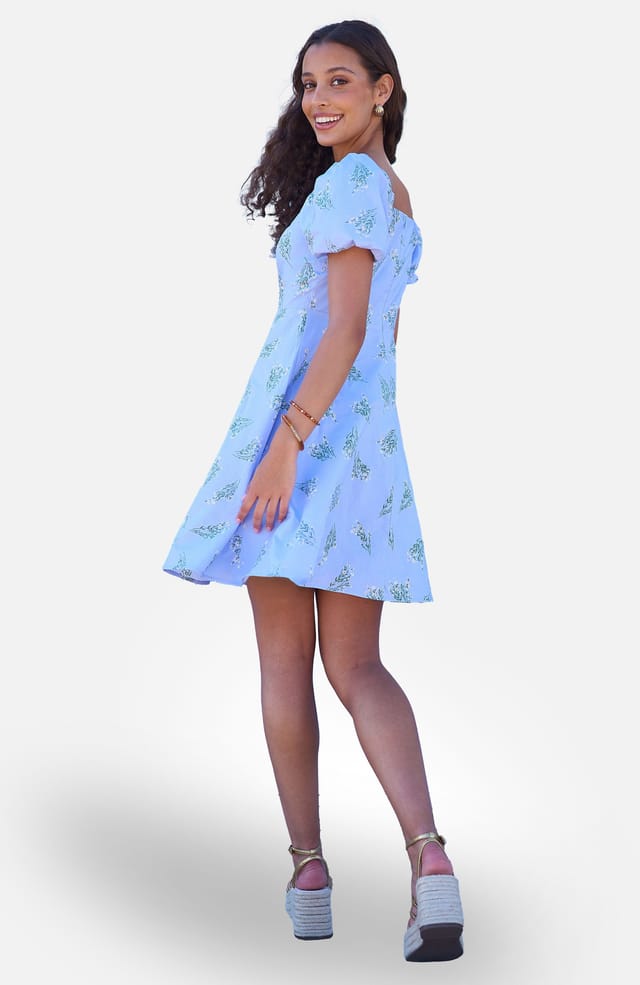 Yumi Yumi Women's Blue Cotton Floral Puff Sleeve Skater Dress in Baby Blue - 2