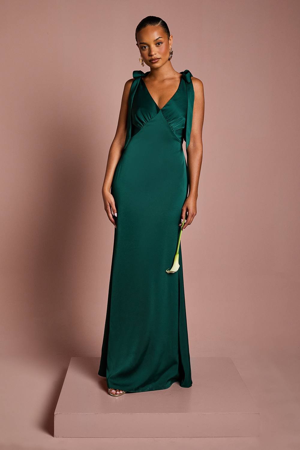 Coast Coast Women's Honoured Petite Satin Back Crepe V Neck Tie Shoulder Maxi Bridesmaid Dress in Emerald - 2