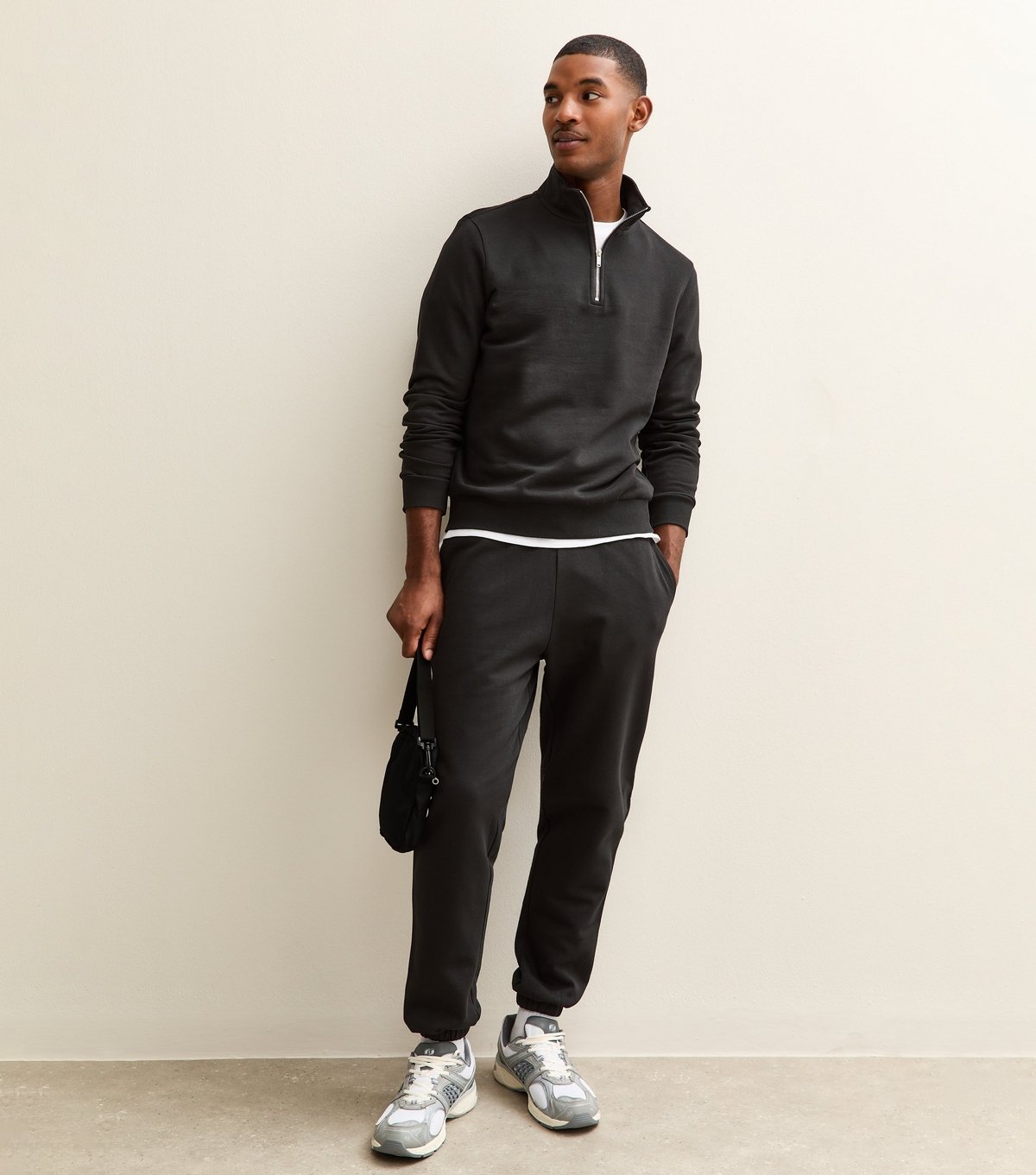 New Look Men's Black Regular Drawstring Waist Joggers New Look - 2