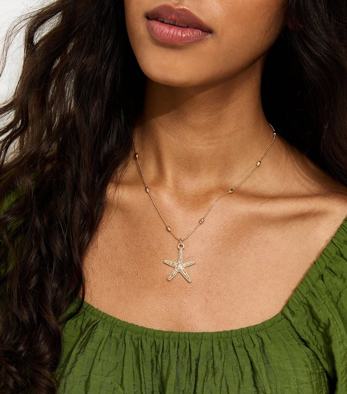 New Look Gold Tone Ball Chain Starfish Pendant Necklace New Look