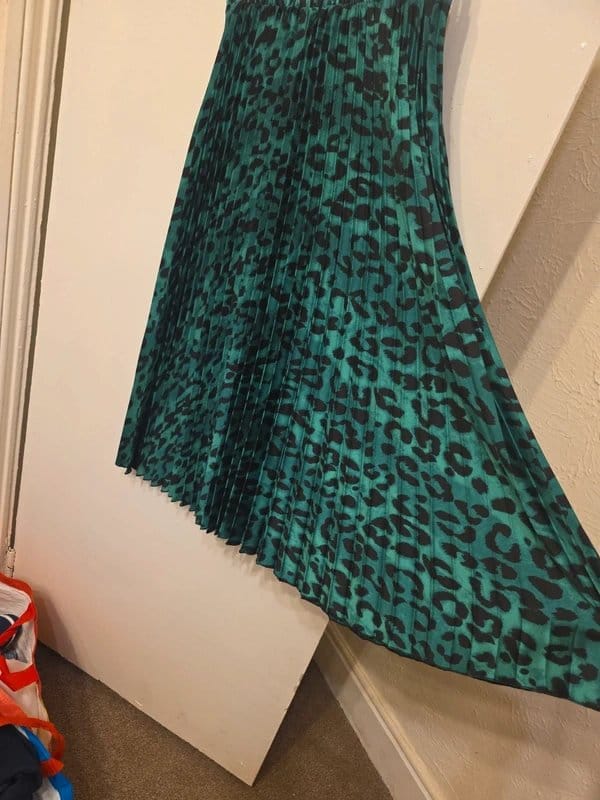 New Look Green Leopard Print Satin Skirt
